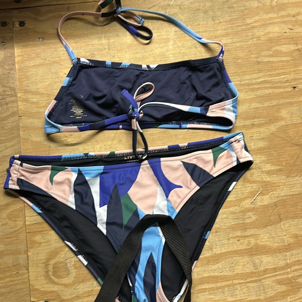 Lively bikini Colorful Patterned Bikini Set - Picture 3 of 3